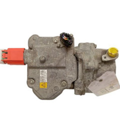 Compresseur clim TOYOTA YARIS 3 Photo n°1