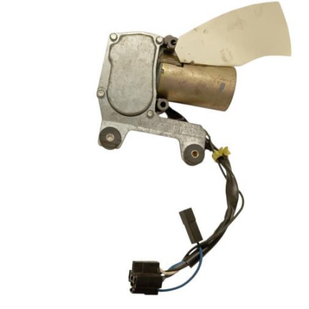 Moteur essuie glace arriere PEUGEOT 205