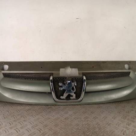 Calandre PEUGEOT PARTNER 1 Photo n°1