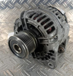 Alternateur AUDI A3 1 Photo n°1