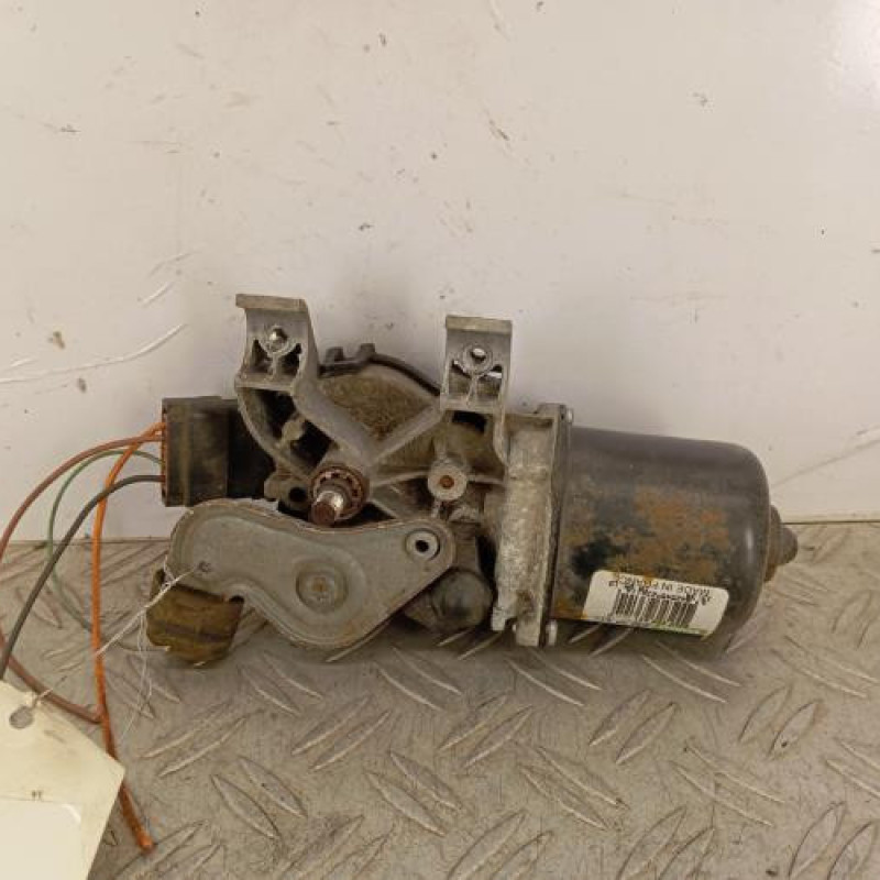 Moteur essuie glace avant RENAULT CLIO 3