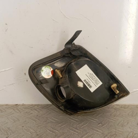 Optique avant secondaire gauche (feux)(clignotant) NISSAN TERRANO 2