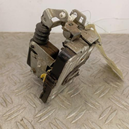 Serrure arriere gauche DACIA SANDERO 1 Photo n°1