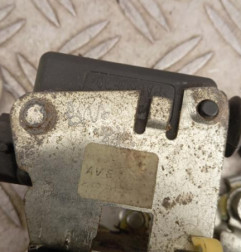 Serrure avant gauche DACIA SANDERO 1 Photo n°4