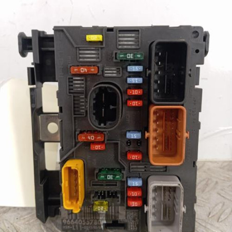 Boitier servitude moteur (BSM) PEUGEOT 207 Photo n°1