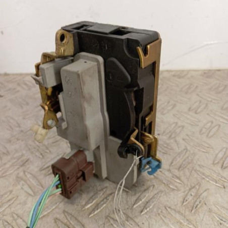 Serrure avant droit CITROEN BERLINGO 1