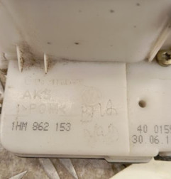 Serrure avant gauche VOLKSWAGEN POLO 3 Photo n°5