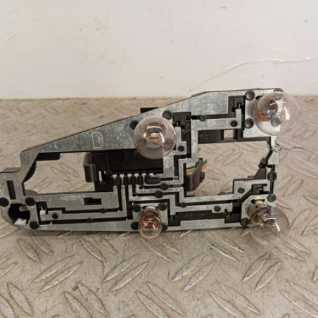 Platine feu arriere droit PEUGEOT 106 Photo n°1