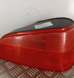 Feu arriere principal droit (feux) PEUGEOT 106 Photo n°1