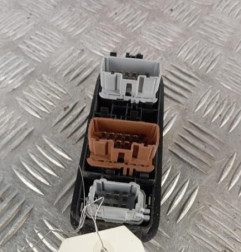 Interrupteur de leve vitre avant gauche RENAULT GRAND SCENIC 2