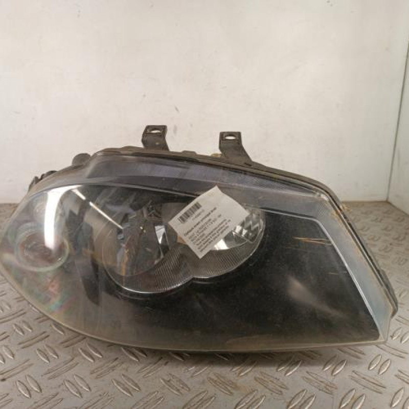 Optique avant principal droit (feux)(phare) SEAT IBIZA 3