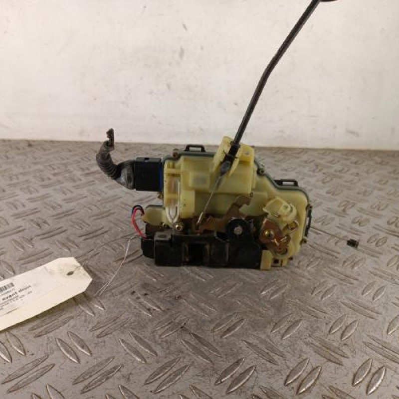 Serrure avant droit SEAT IBIZA 3 Serrure avant droit SEAT IBIZA 3