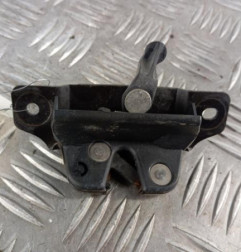 Serrure de hayon PEUGEOT 106 Photo n°1