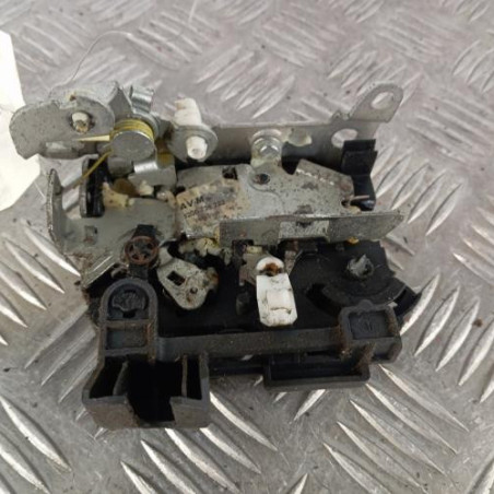 Serrure avant droit DACIA SANDERO 1