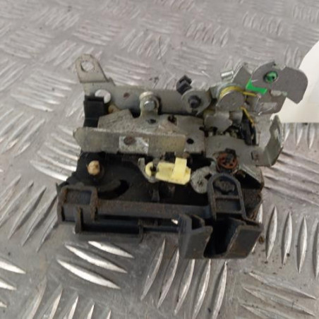 Serrure avant gauche DACIA SANDERO 1 Photo n°1