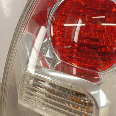 Feu arriere principal droit (feux) TOYOTA COROLLA VERSO 2