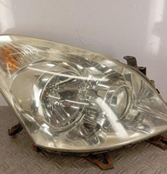 Optique avant principal droit (feux)(phare) TOYOTA COROLLA VERSO 2 Photo n°1