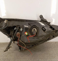 Optique avant principal gauche (feux)(phare) TOYOTA COROLLA VERSO 2 Photo n°5