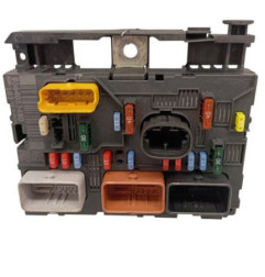 Boitier servitude moteur (BSM) PEUGEOT 1007 Photo n°1