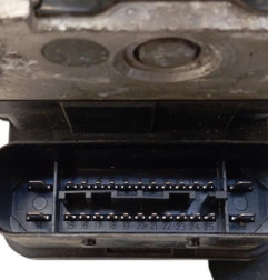 Bloc ABS (freins anti-blocage) RENAULT MEGANE 3 Photo n°3