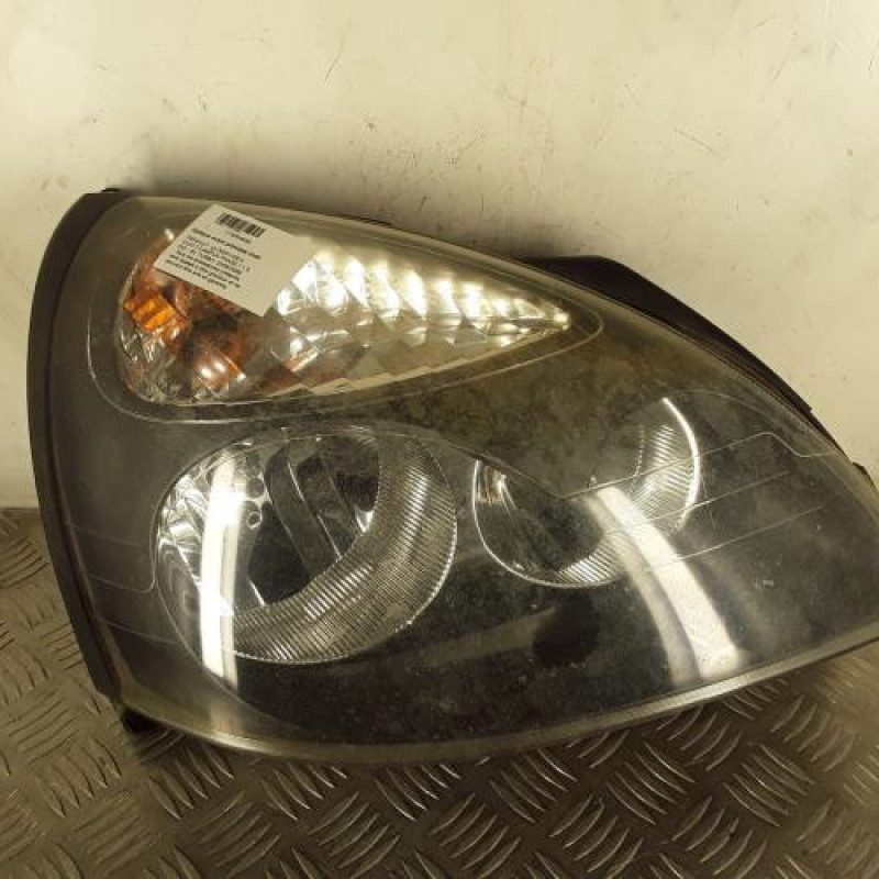 Optique avant principal droit (feux)(phare) RENAULT CLIO 2 CAMPUS