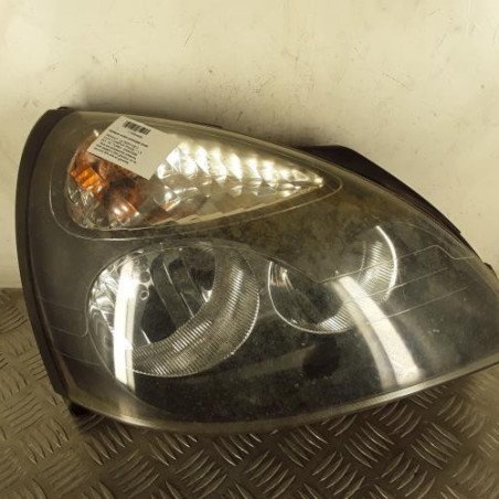 Optique avant principal droit (feux)(phare) RENAULT CLIO 2 CAMPUS Photo n°1
