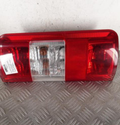 Feu arriere principal droit (feux) FORD TOURNEO CONNECT 1 Photo n°1