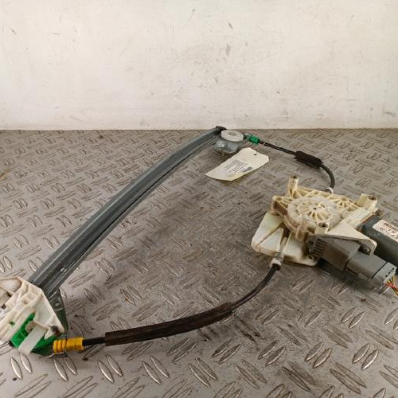 Leve vitre electrique avant gauche PEUGEOT 406