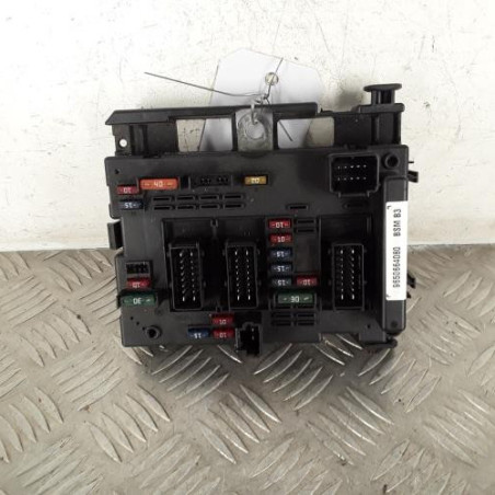 Boitier servitude moteur (BSM) PEUGEOT 206 Photo n°1