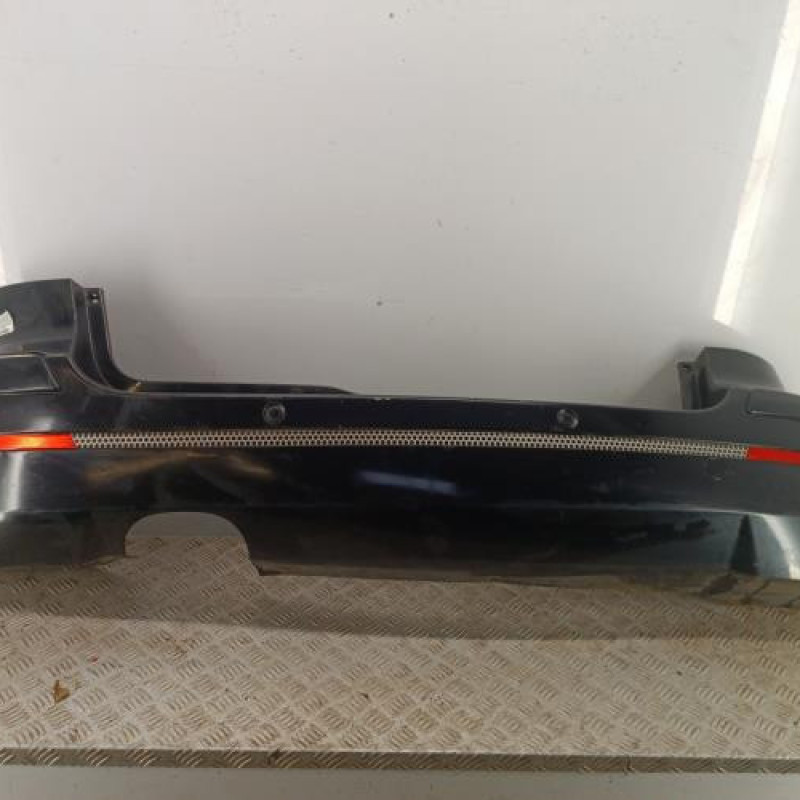 Pare choc arriere MERCEDES CLASSE B 245