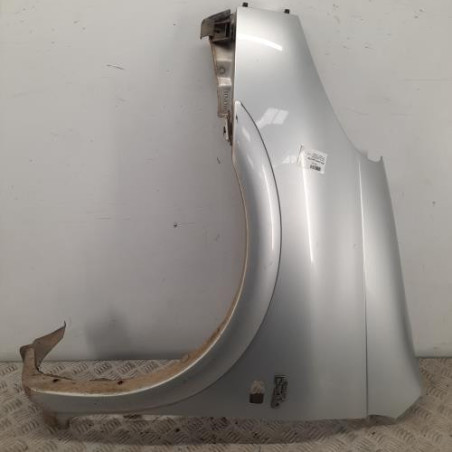 Aile avant gauche TOYOTA YARIS VERSO Photo n°1