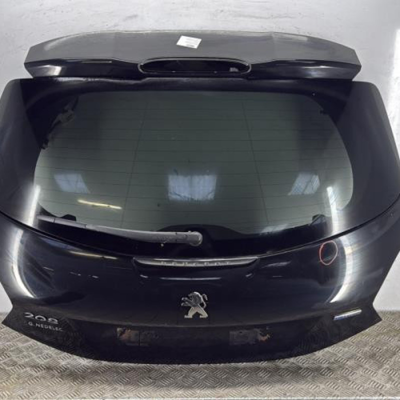 Malle/Hayon arriere PEUGEOT 208 1