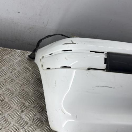 Pare choc arriere PEUGEOT 106