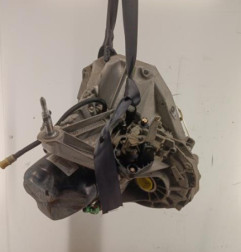 Boite de vitesses RENAULT CLIO 3 Photo n°1