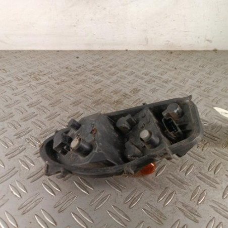 Platine feu arriere droit RENAULT CLIO 3