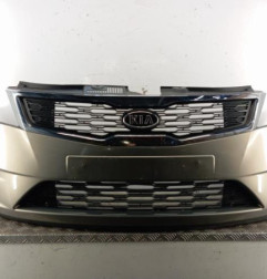 Pare choc avant KIA CEE-D 1 Photo n°1