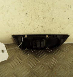 Interrupteur de leve vitre avant droit BMW X1 E84