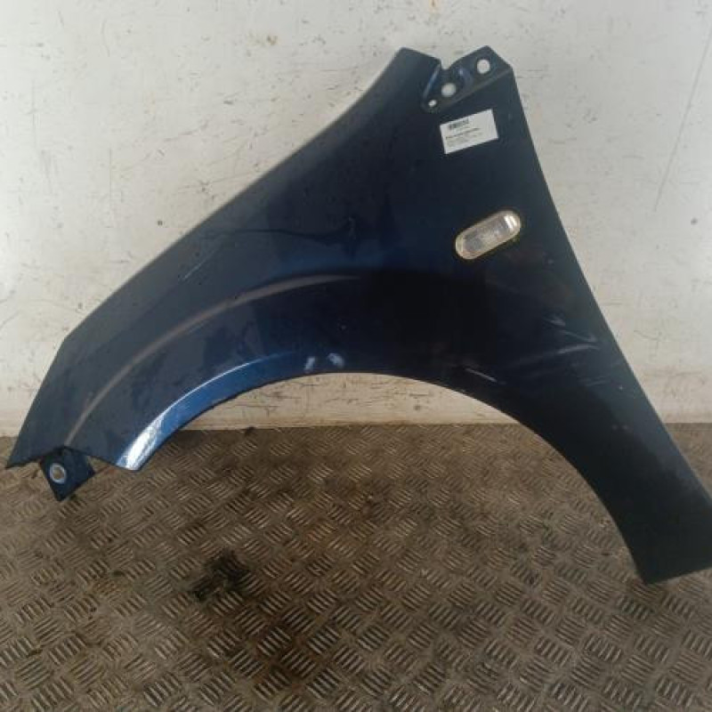 Aile avant gauche FORD FIESTA 5