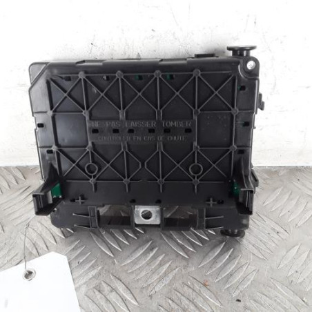 Boitier servitude moteur (BSM) PEUGEOT 206