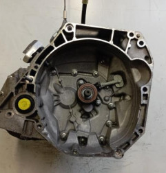 Boite de vitesses RENAULT CLIO 4 Photo n°1