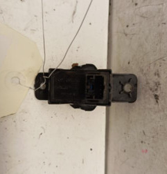 Interrupteur de leve vitre avant droit FIAT 500 2