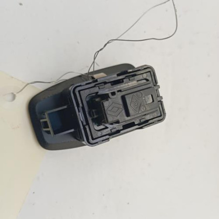 Interrupteur de leve vitre avant droit RENAULT ARKANA