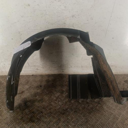 Pare boue avant droit PEUGEOT 107 Photo n°1