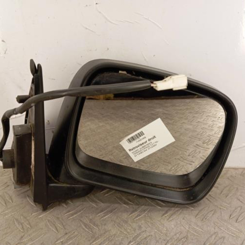 Retroviseur droit NISSAN TERRANO 2