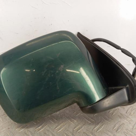 Retroviseur droit NISSAN TERRANO 2