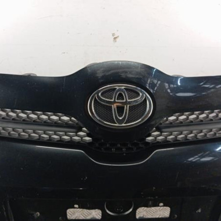 Pare choc avant TOYOTA COROLLA VERSO 2