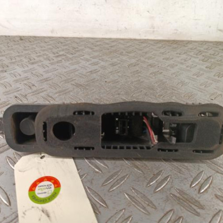 Platine feu arriere droit RENAULT TRAFIC 2