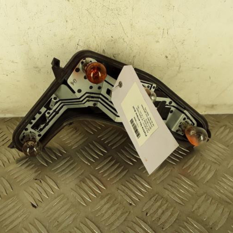 Platine feu arriere droit PEUGEOT 207