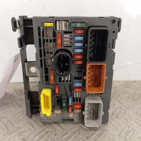 Boitier servitude moteur (BSM) PEUGEOT 308 1 Photo n°1