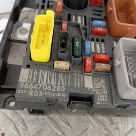 Boitier servitude moteur (BSM) PEUGEOT 308 1